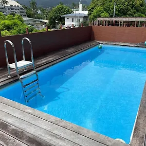 chez-sophie-et-baptiste.frenchpolynesia-hotels.com/